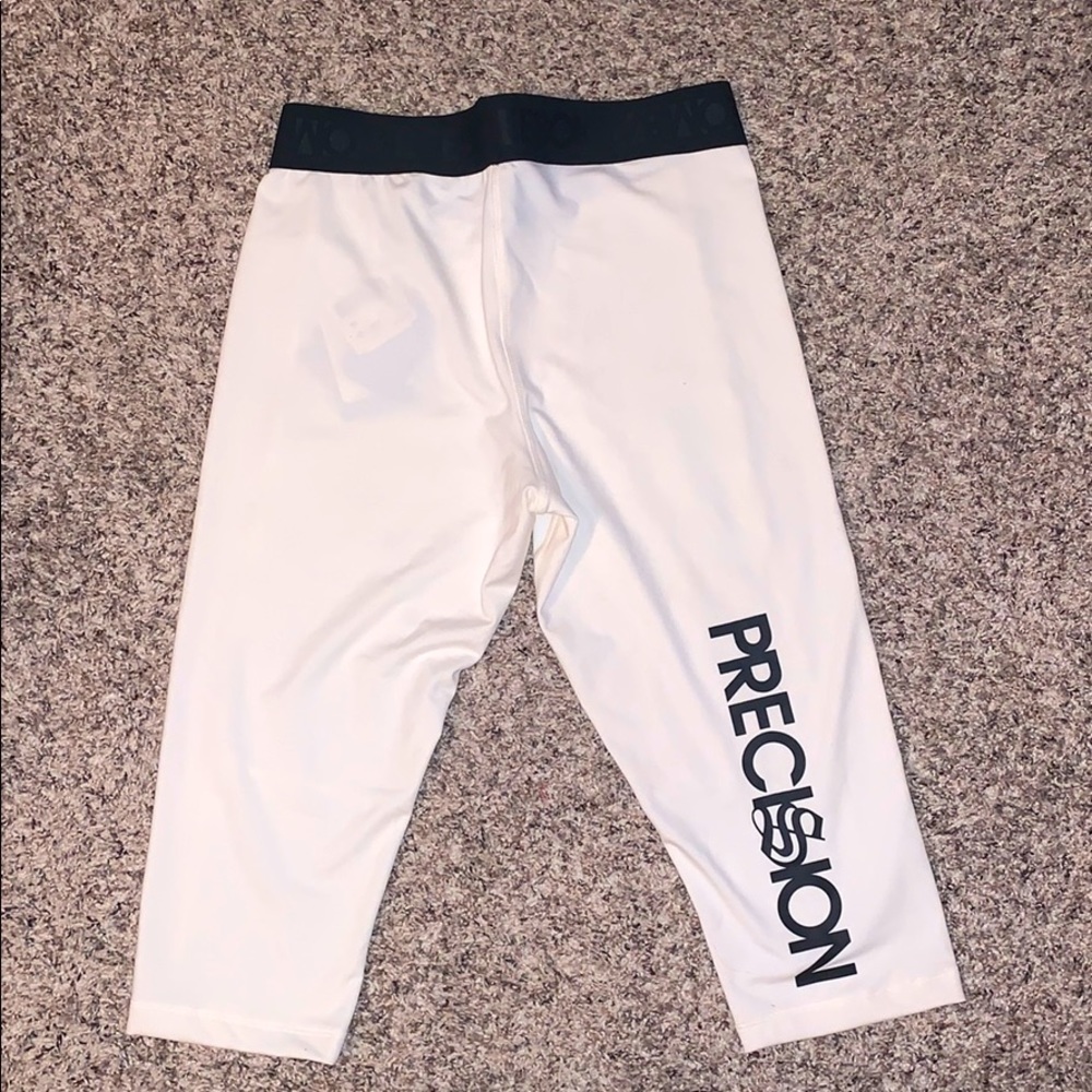 Leggings - Picture 2 of 3